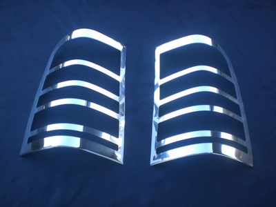 Накладки на задние фонари (нерж.) 2 шт   M.BENZ VITO W638 03.1999 - 2004